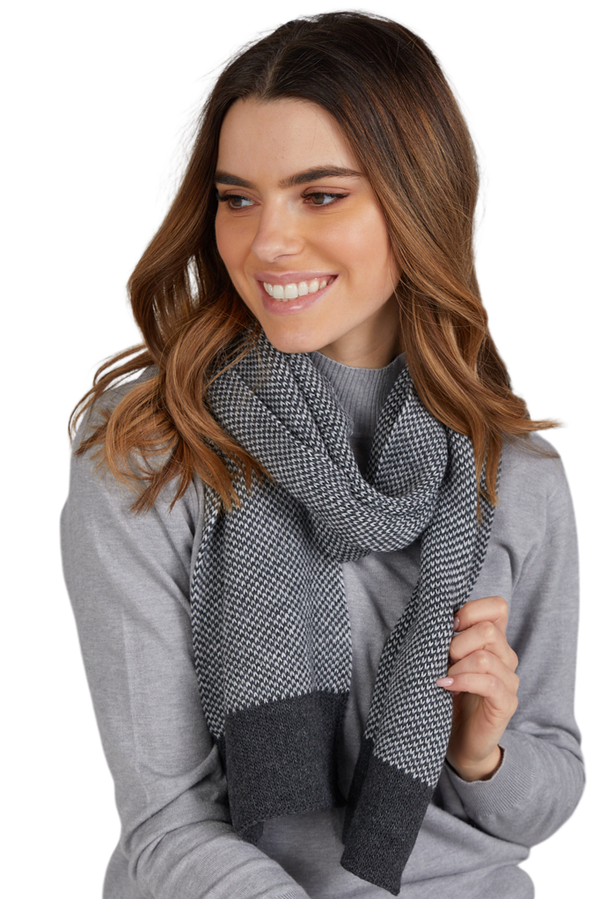 Kamea Kamea Woman's Scarf K.16.003.07