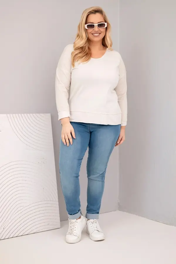 Kesi Włoski Kesi plus size top s V-izrezom i dužim leđima