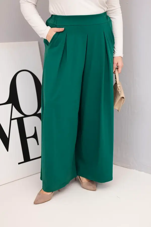 Kesi Włoski Kesi Włoski Plus Size women's cotton pants with wide leg and loose fit dark green