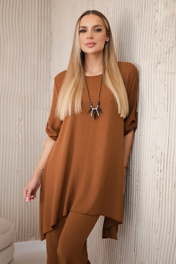 Kesi Włoski Kesi Włoski Set of blouse + pants with pendant dark camel
