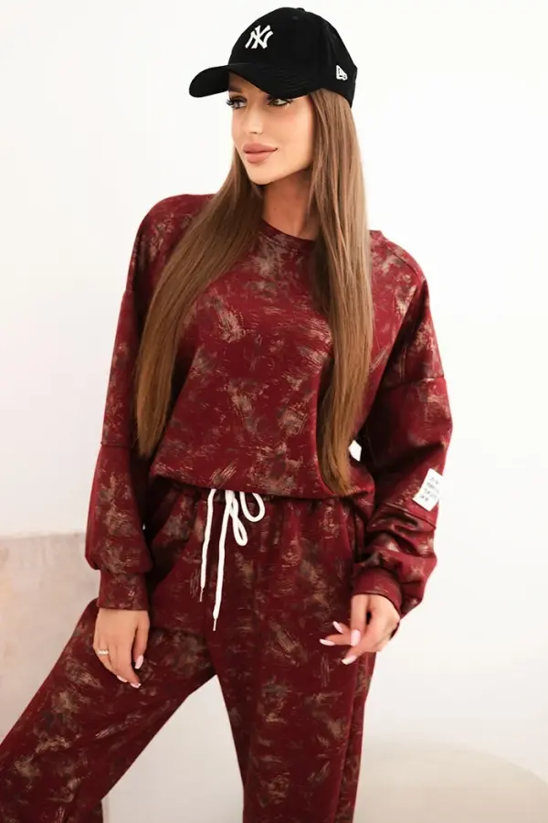 Kesi Włoski Kesi Włoski Women's oversized tracksuit set made of viscose with a longer sweatshirt and a faded effect burgundy