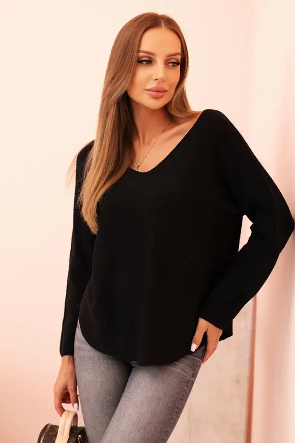 Kesi Włoski Kesi Włoski Women's sweater with viscose and V-neck black