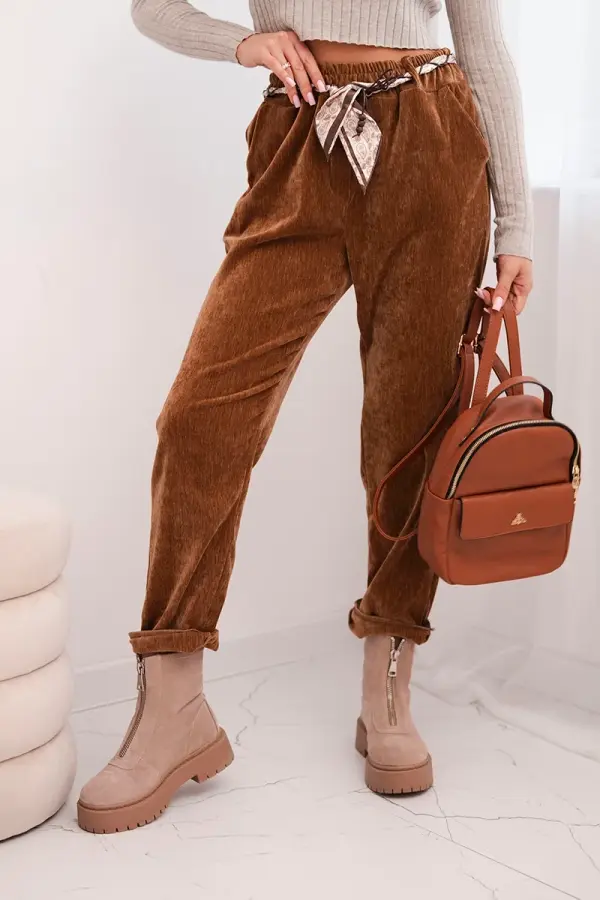 Kesi Włoski Kesi Włoski Women's viscose pants with a scarf belt camel