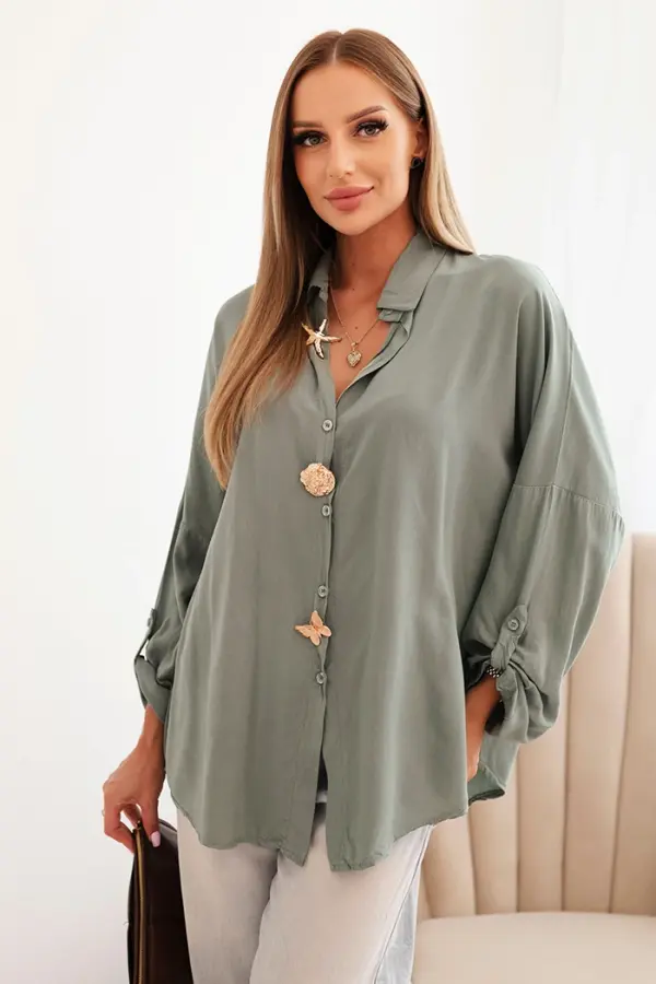 Kesi Włoski Kesi Włoski Women's viscose shirt with decorative buttons and collar khaki