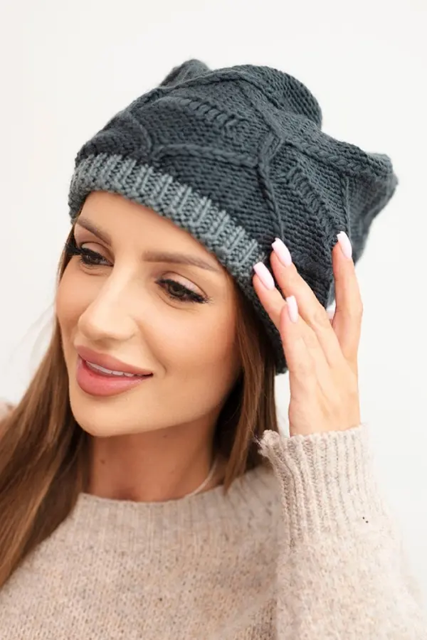 Kesi Kesi Women's winter hat made of wool with a woven pattern K443 graphite