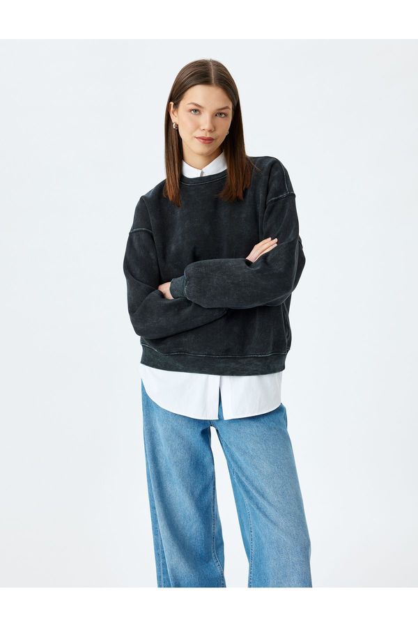 Koton Koton Crew Neck Washed Comfortable Fit Sweatshirt