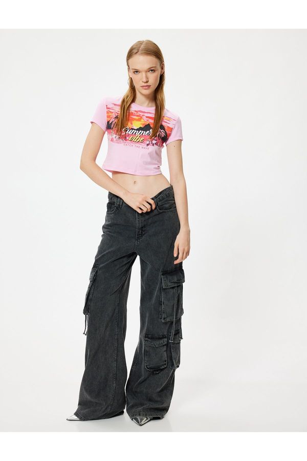 Koton Koton Crop T-Shirt Short Sleeve Slogan Printed Crew Neck Slim Fit