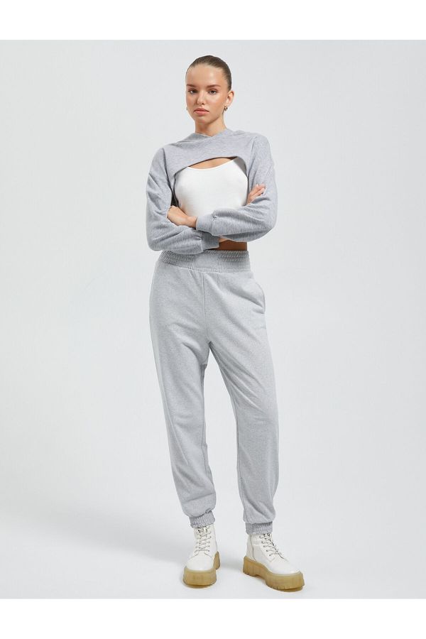 Koton Koton Jogger trenirke visokog struka s džepnim detaljima.
