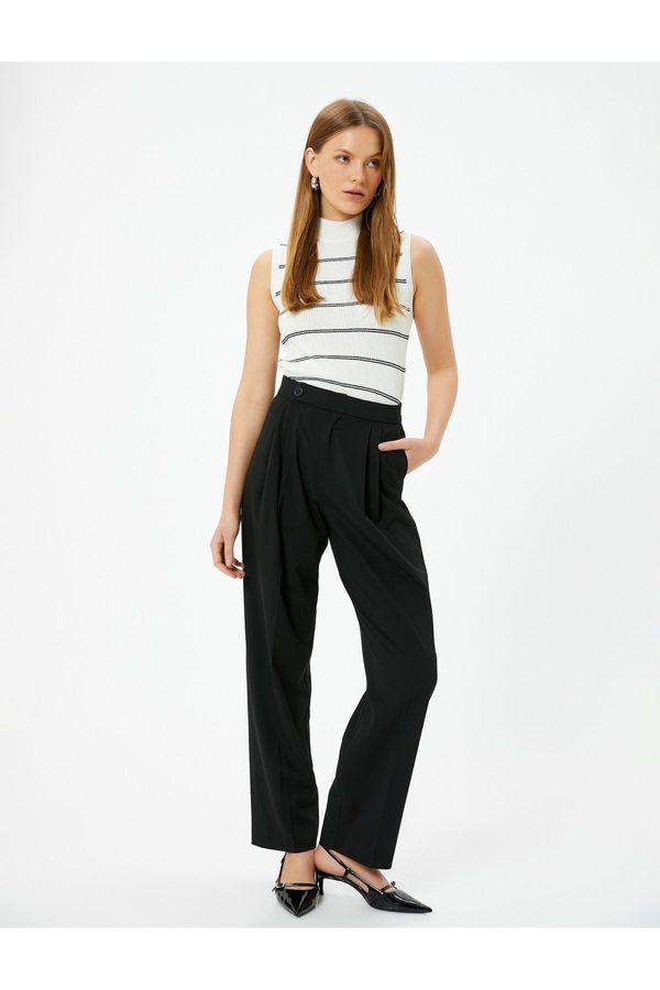 Koton Koton Sleeveless Stand Collar Striped Knit Top