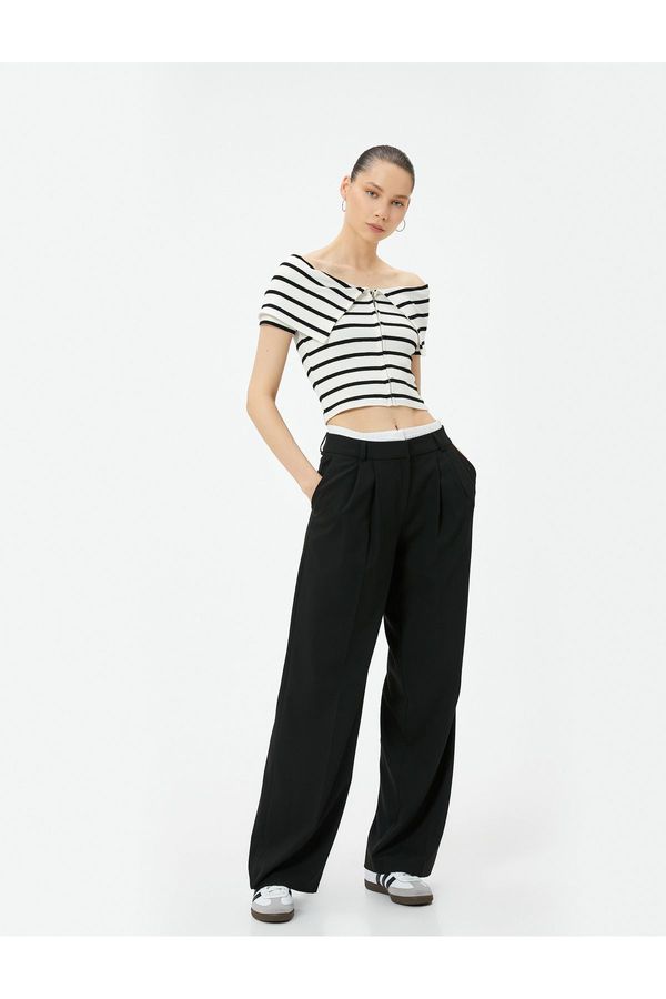 Koton Koton Zippered Off Shoulder T-Shirt with Floor Detail Short Sleeve Viscose Fabric Slim Fit