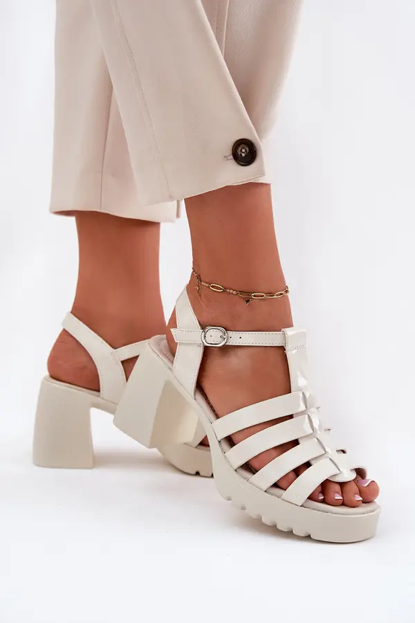 VINCEZA Lacquered Leather Women's Sandals On A Heel Light Beige Vinceza 66621