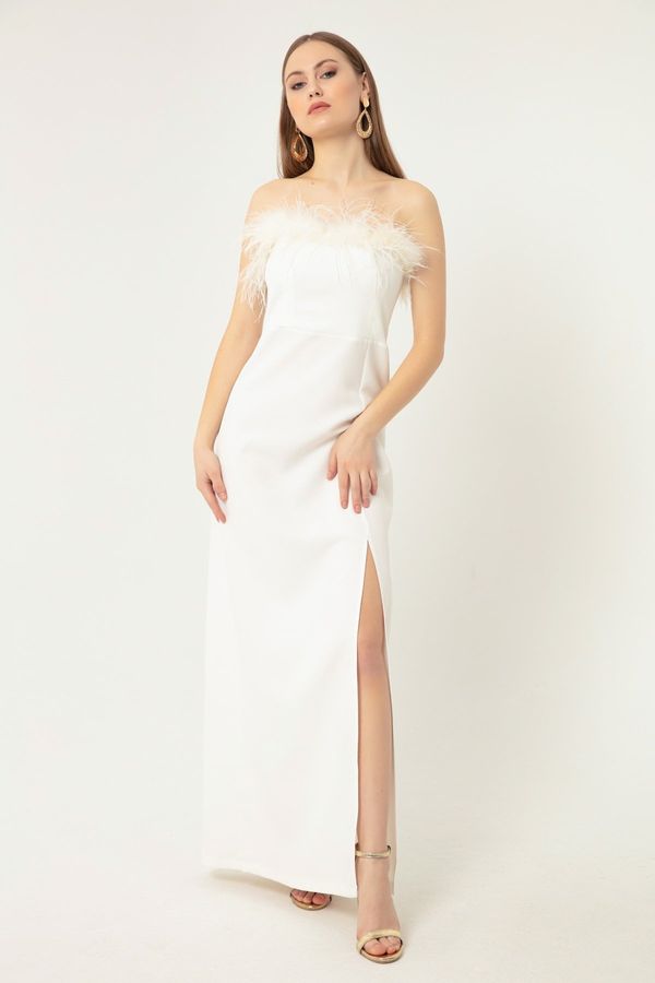 Lafaba Lafaba ženska bijela večernja haljina i maturalna haljina s prerezanim detaljima