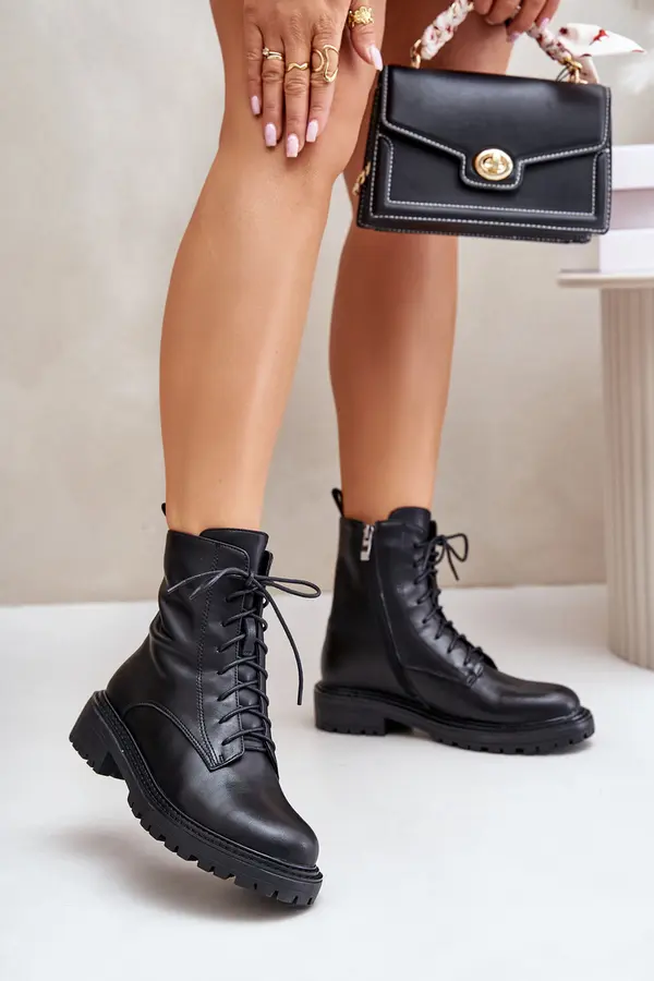 EVENTO Leather ankle boots Worker insulated with zip black Elosie