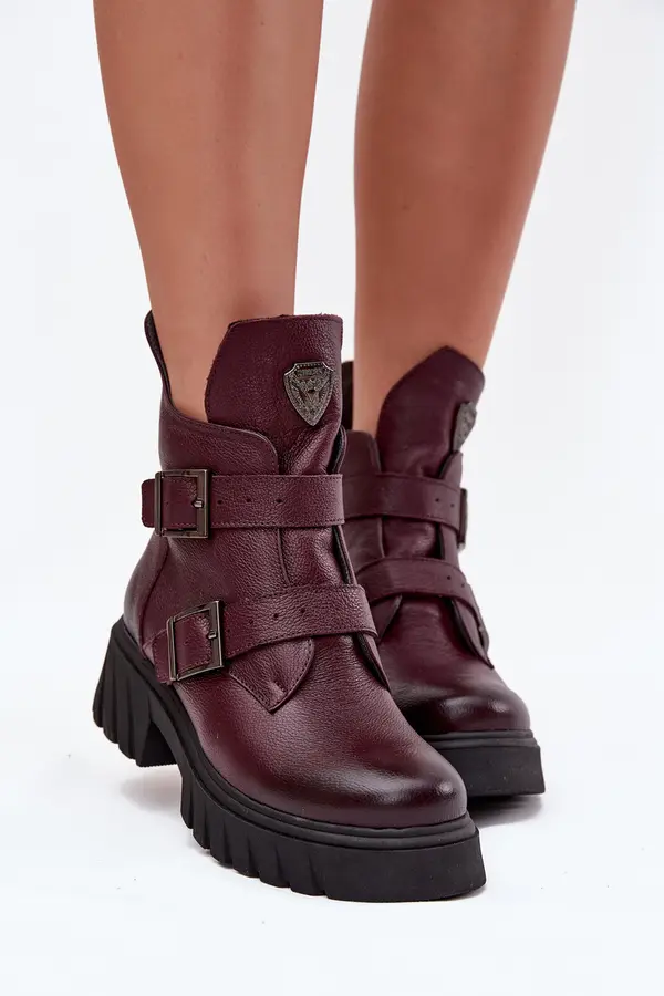 Zazoo Leather insulated women's boots with buckles and decorative detail Zazoo
