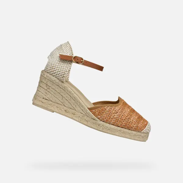 GEOX Light brown women's sandals Geox Gelsa Low - Women's