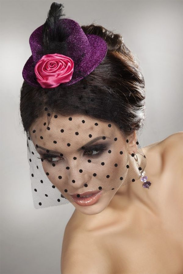 LivCo Corsetti Fashion LivCo Corsetti Fashion Woman's Mini Top Hat Model 10