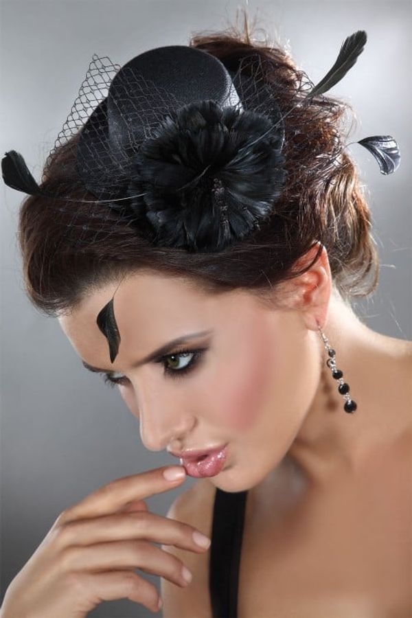 LivCo Corsetti Fashion LivCo Corsetti Fashion Woman's Mini Top Hat Model 3