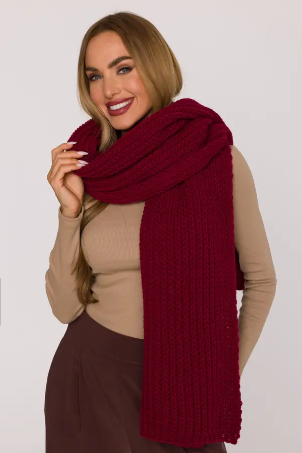 Made Of Emotion Made Of Emotion Woman's Long scarf made of soft, ribbed-knit yarn - maroon