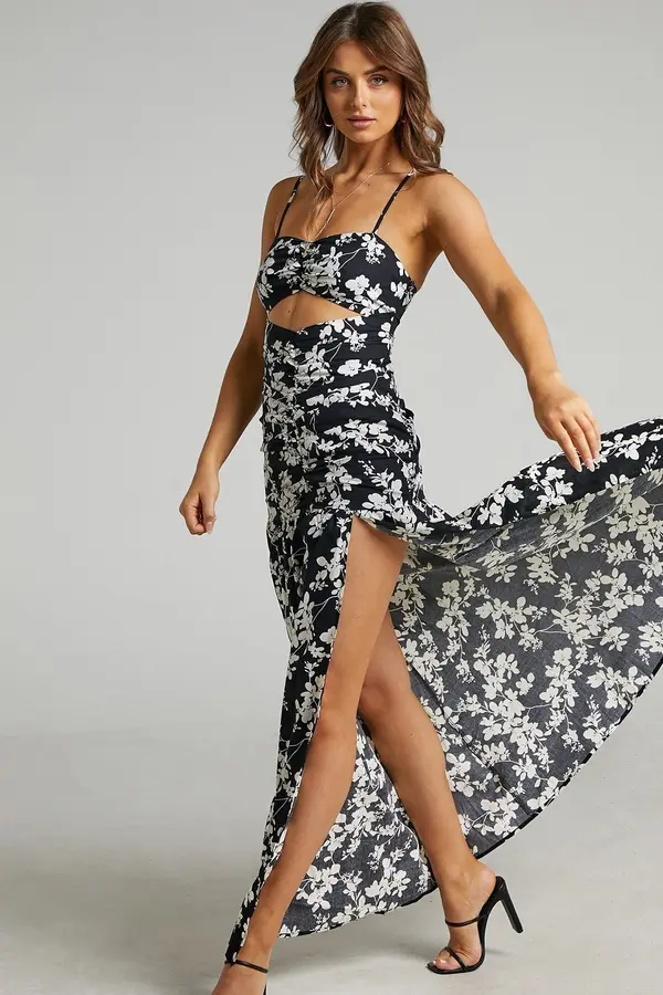Madmext Madmext Long Black Patterned Women's Dress With Decollete