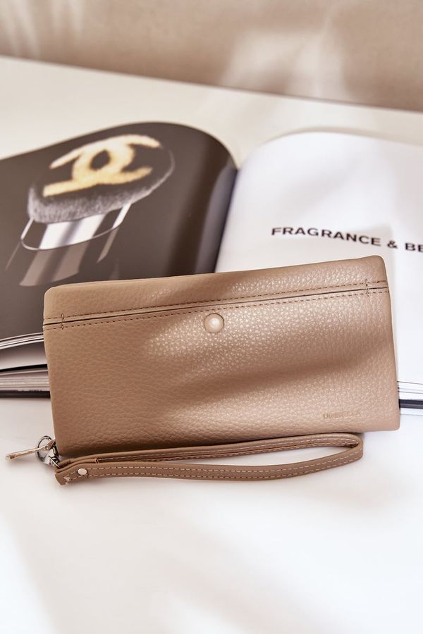 marka niezdefiniowana marka niezdefiniowana Large Ladies Wallet With Embossing Eco Leather Dark Beige Martiel