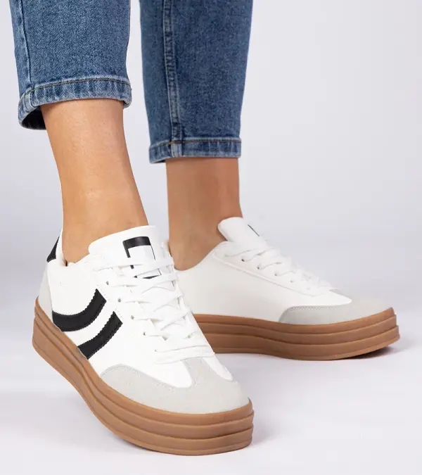 D/CEO marka niezdefiniowana White women's sneakers with black accents Melly