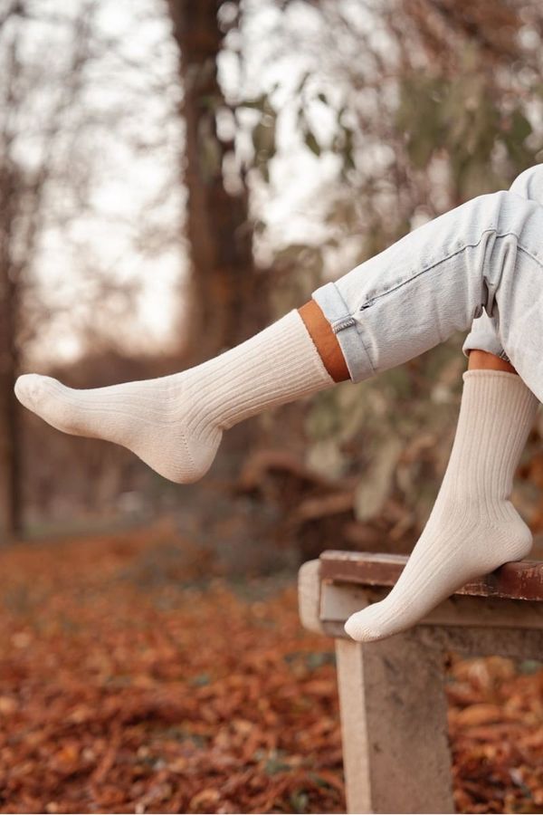 Milena Milena Women's wool socks Ecru