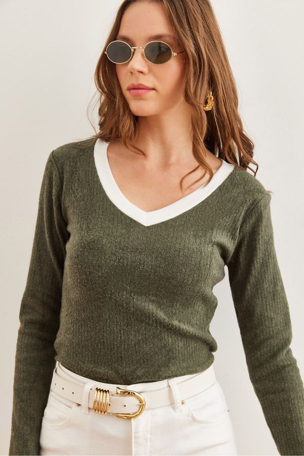 Olalook Olalook Women's Khaki White Collar Detailed Raised Lycra Blouse