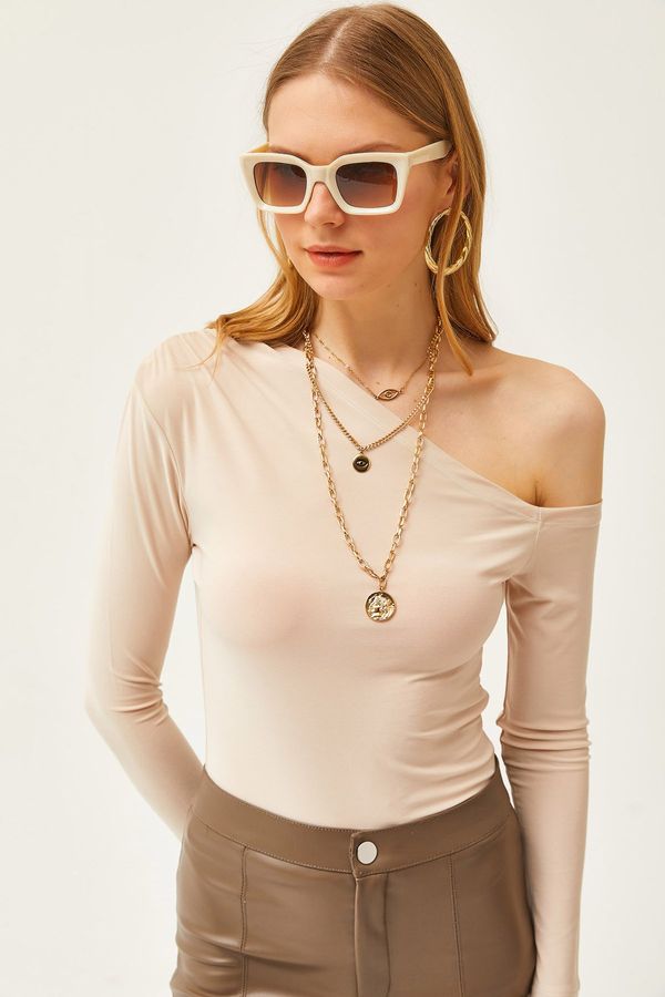 Olalook Olalook Women's Stone Asymmetric Collar Lycra Sandy Blouse