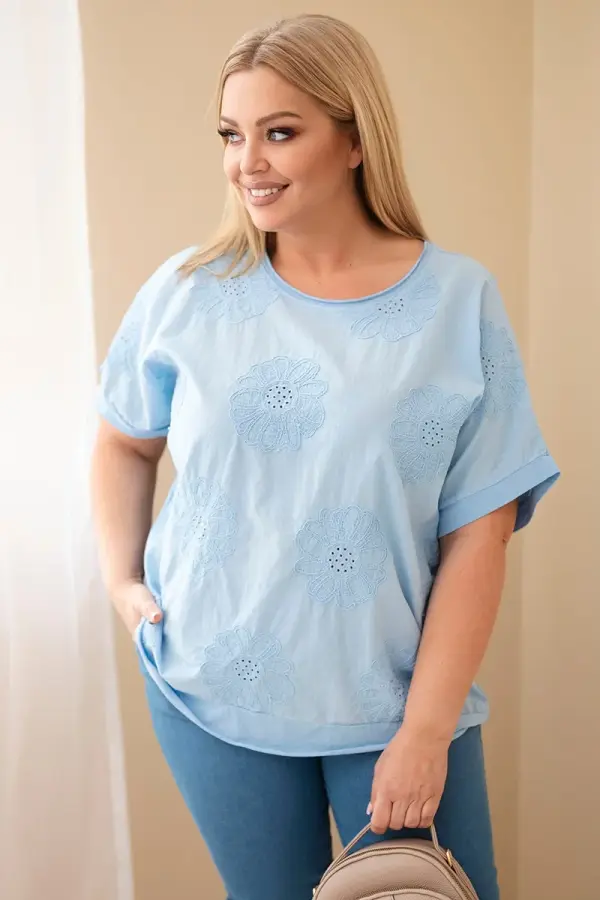 Kesi Włoski Plus size bluza s izvezenim cvijećem, plava