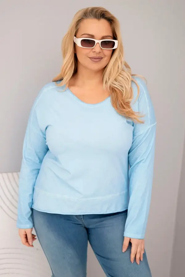 Kesi Włoski Plus size bluza s V-izrezom i produženim leđima