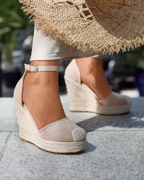 Resti Resti Beige women's Meylasi heeled sandals
