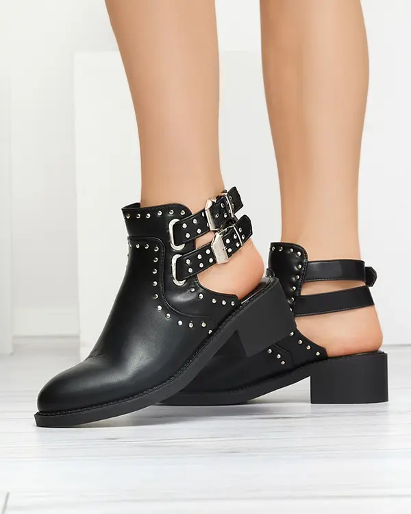 Resti Resti Black women's boots with cutouts Dlagona