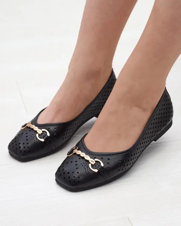 Resti Resti Black women's openwork ballerinas with gold ornament Serilla- Footwear