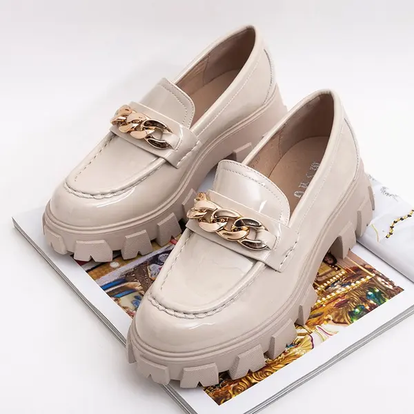 Resti Resti Light beige women's lacquered half shoes with chain Ginevra - Footwear