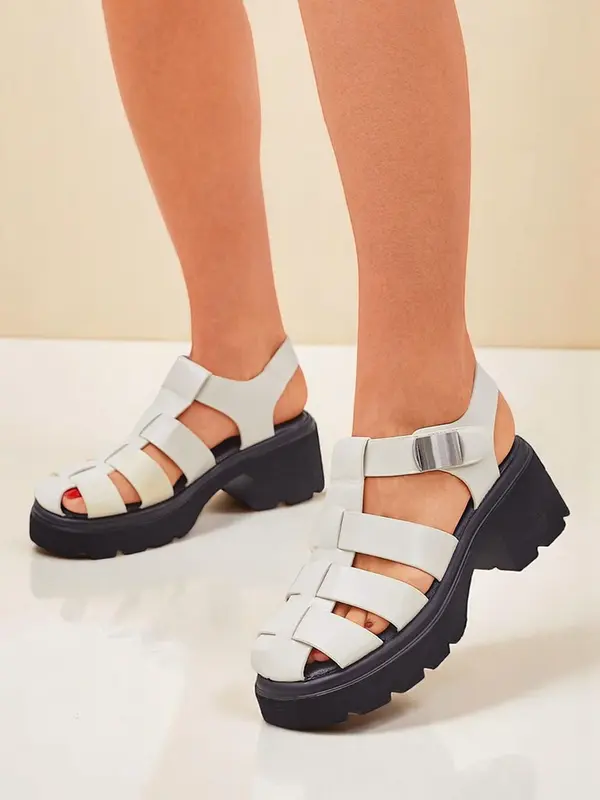 Resti Resti Royal Fashion Women's Roman-style Bratz sandals