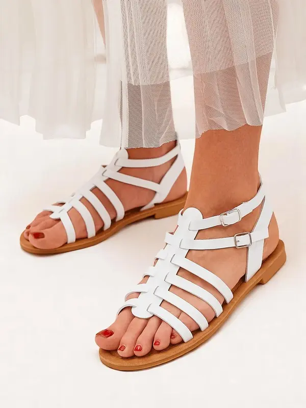 Resti Resti Royal Fashion Women's Roman-style sandals, Roma Chic