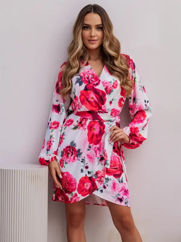 Resti Resti Women's knee-length dress with floral pattern