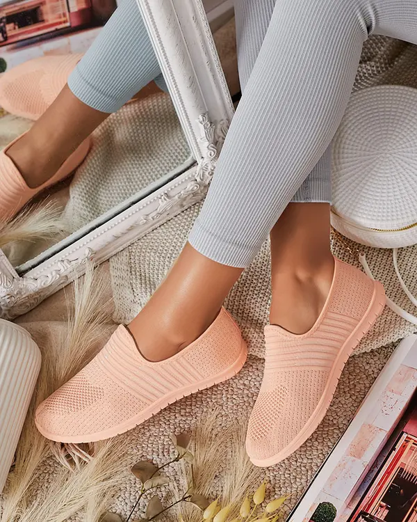 Resti Resti Women's Sefella Half Shoes