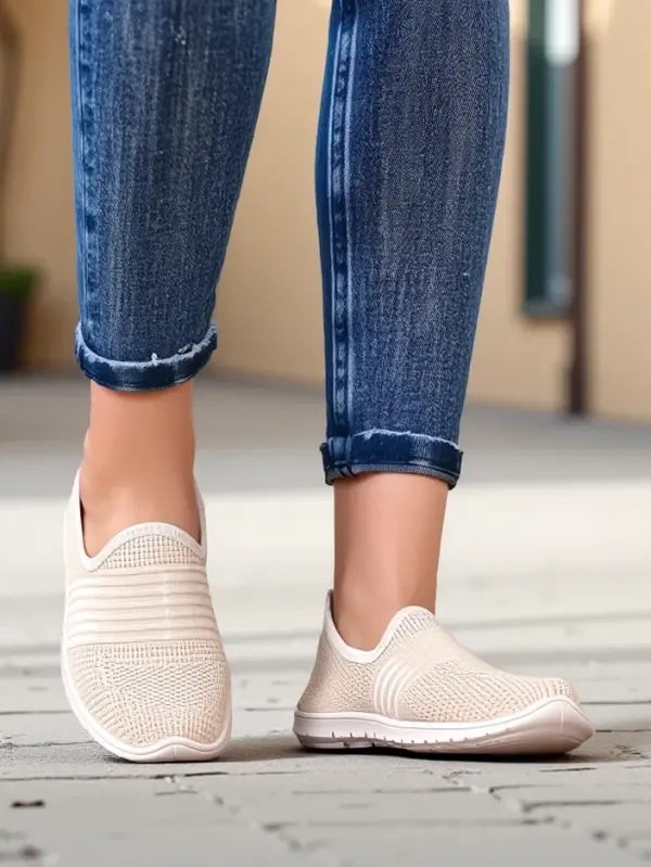 Resti Resti Women's slip-on sports shoes Ollabes