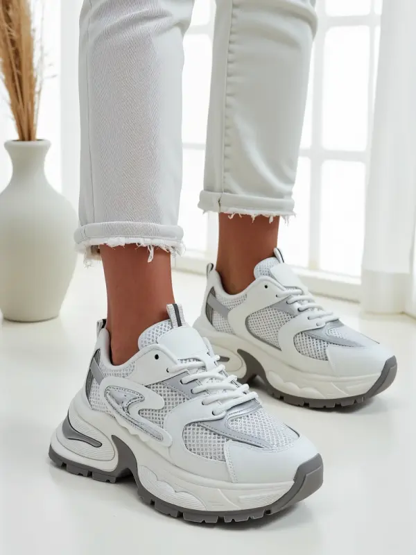 Resti Resti Women's Sneakers Ecapus