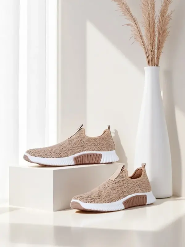 Resti Resti Women's sports shoes made of material Agafia