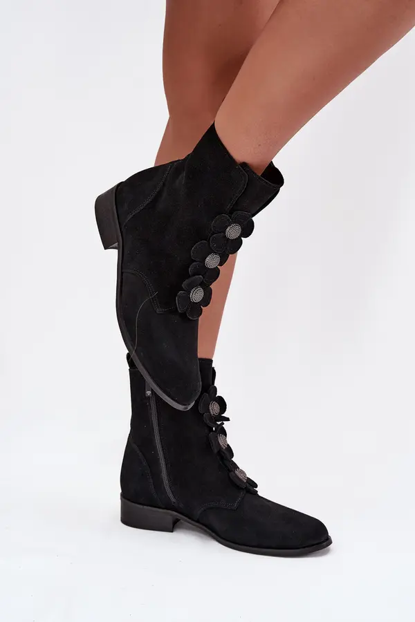 Zazoo Suede women's ankle boots Zazoo 3085 black with decorative flowers