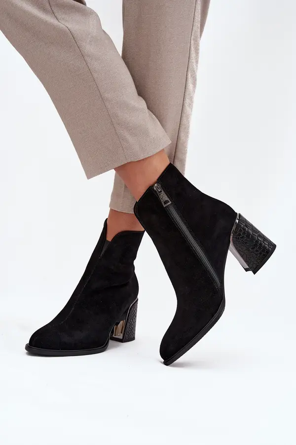 VINCEZA Suede Women's Block Heel Boots with Embossing Lined Vinceza