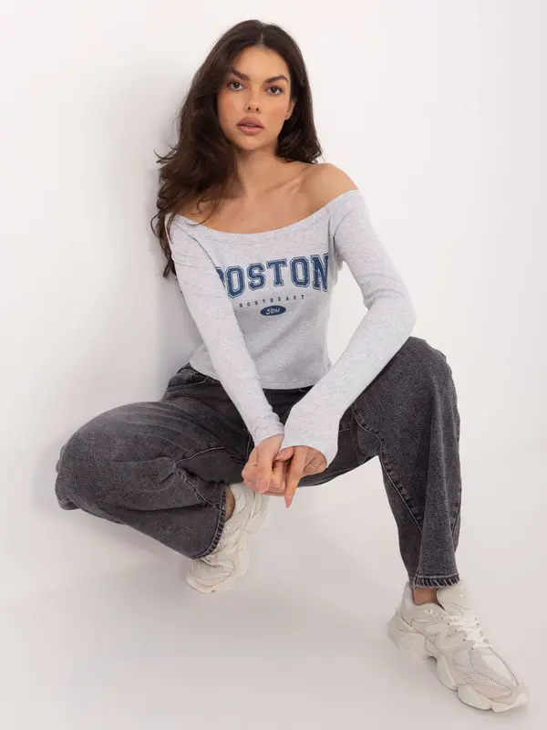 Factory Price Svijetlosiva bluza s natpisom Boston