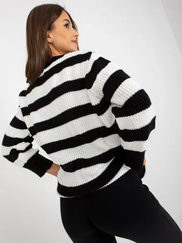 RUE PARIS Sweater-LC-SW-8030.29P-White-Black