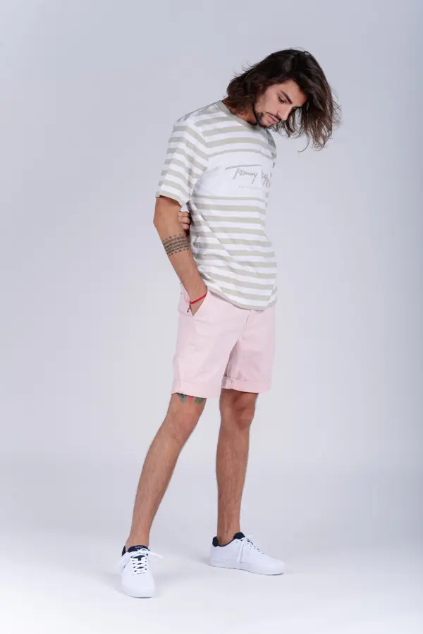 Tommy Hilfiger Jeans Tommy Jeans Shorts - TJM ESSENTIAL CHINO SHORT pink