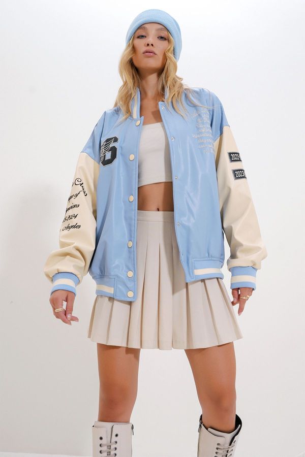 Trend Alaçatı Stili Trend Alaçatı Stili Women's Blue Double Pocket Snap Closure Oversize Bomber Jacket