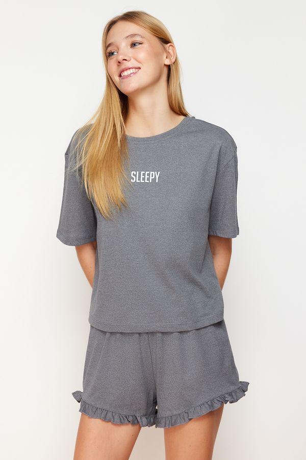 Trendyol Trendyol Anthracite Melange Cotton Slogan Printed Ruffle Detailed Knitted Pajama Set
