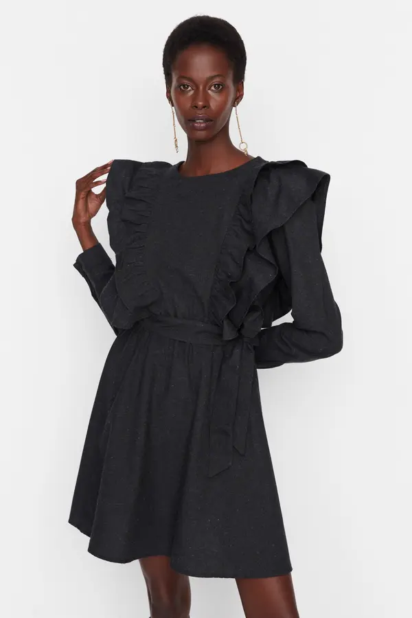 Trendyol Trendyol antracit remen frilly tkana haljina