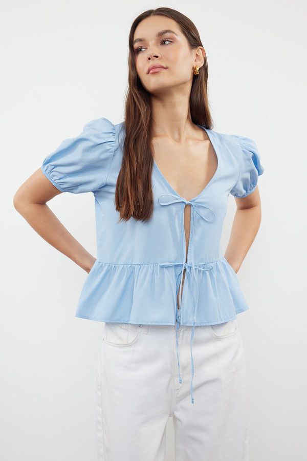 Trendyol Trendyol Blue Tie-Up Woven Shirt